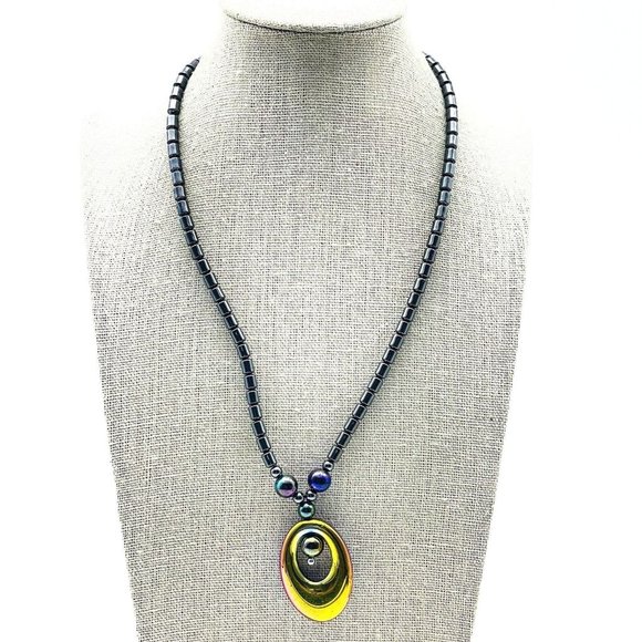 Unbranded Jewelry - Hematite Bead Necklace Silver Tone Oil Slick Oval Pendant Classic Career Cosplay